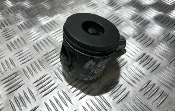 Mazda 626 Piston 