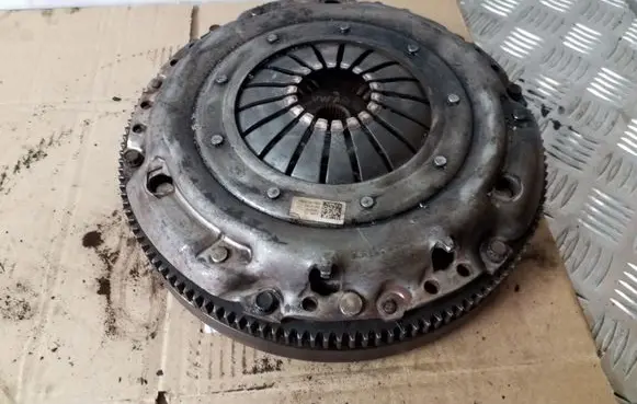 Volkswagen Touran II Clutch set kit 03L141016J 03L141032G