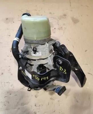 Volvo V60 Power steering pump 31387595