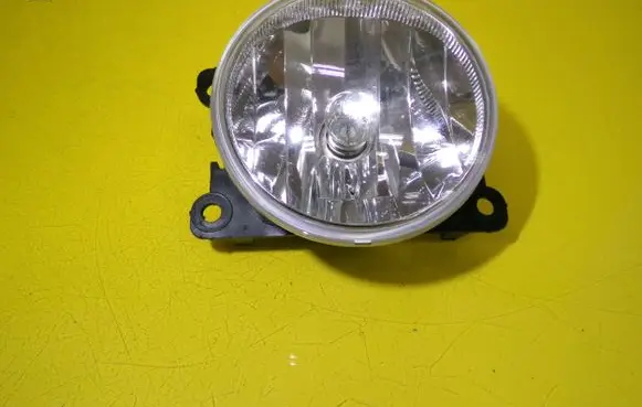 Citroen C4 I Picasso Front fog light A046193 9685425180