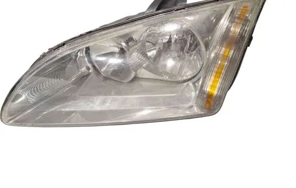 Ford Focus Headlight/headlamp 4M5113K060BA VP4M5X13K060DA