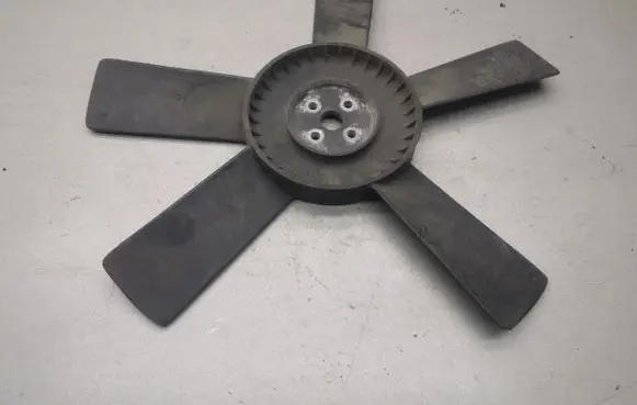 Mercedes-Benz W123 Fan impeller 51060502 01152050406