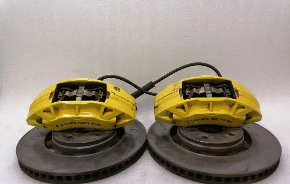 Chevrolet Corvette C7 Front brake caliper 22847794