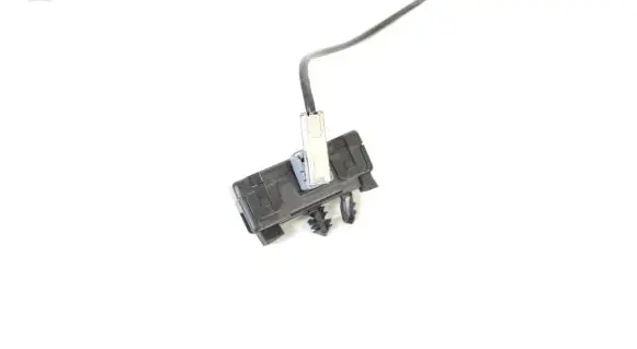 Jaguar F-Pace Aerial antenna amplifier FW9319C024AB