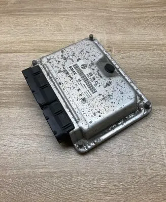 Skoda Octavia Mk1 (1U) Engine control unit/module ECU 038906012H 0281010129