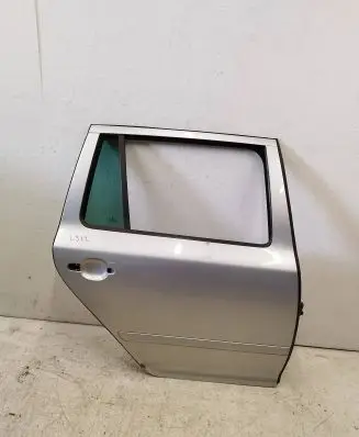 Skoda Octavia Mk2 (1Z) Rear door