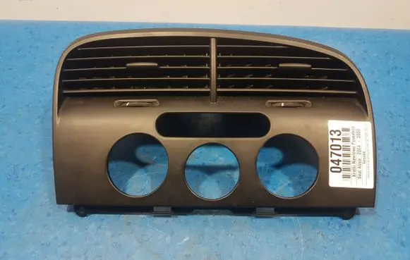 Seat Altea XL Dashboard side air vent grill/cover trim 1p1819110