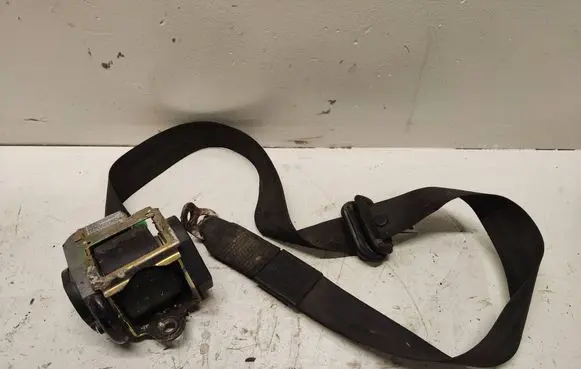 Audi A6 S6 C6 4F Front seatbelt 560571801