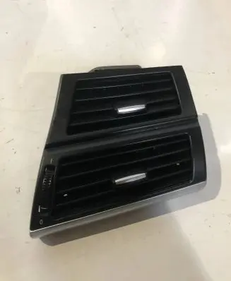 BMW X5 E70 Dashboard side air vent grill/cover trim 7161804 773201 011780002