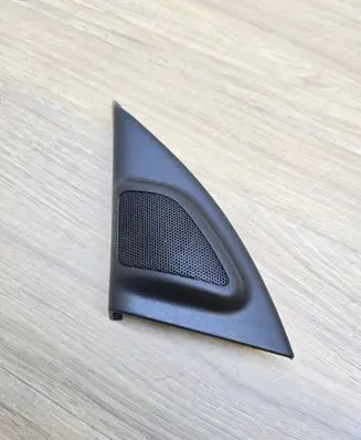 Volvo V70 Front door high frequency speaker 30781067