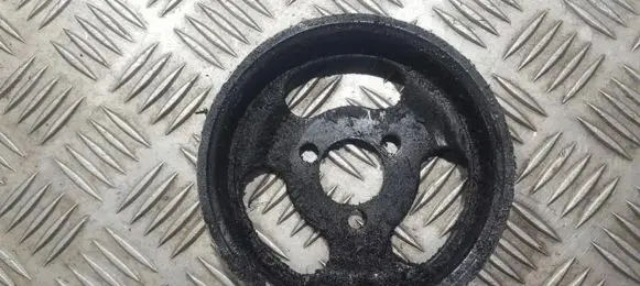Opel Vectra B Water pump pulley 90502887