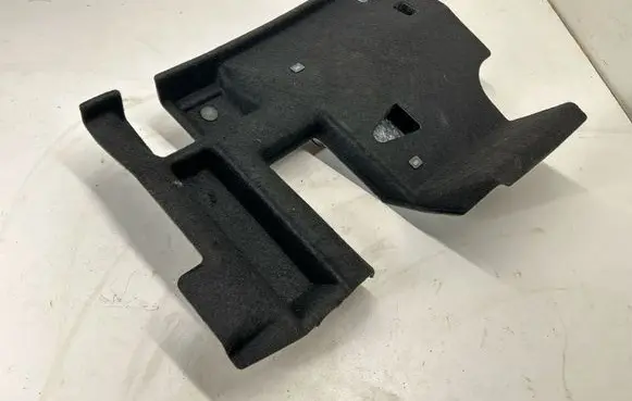 Dodge Challenger Dashboard lower bottom trim panel 68175185AA 53613M