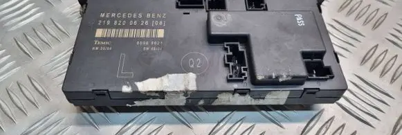 Mercedes-Benz CLS C219 Door control unit/module 2198200626