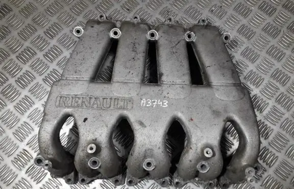 Renault Laguna I Intake manifold 7700599987