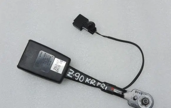 Opel Zafira C Front seatbelt buckle 13383731 198285