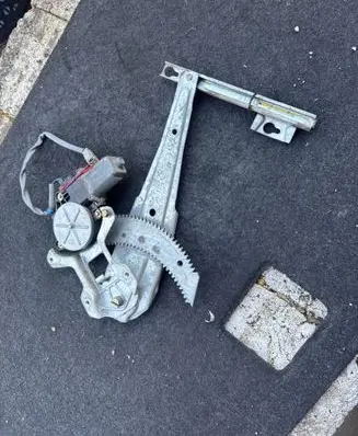 Honda CR-V Rear door window regulator with motor 
