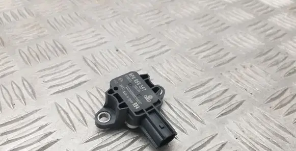 Audi A3 S3 A3 Sportback 8P Airbag deployment crash/impact sensor 8P0955557