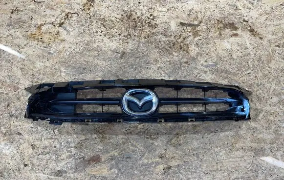 Mazda 2 Front bumper upper radiator grill D09J-50712 S2501M361