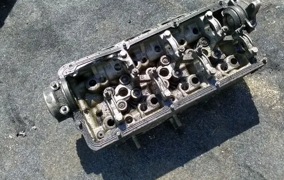 Audi A6 S6 C5 4B Engine head 