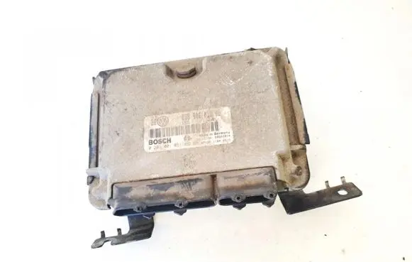 Volkswagen Golf IV Engine control unit/module 038906018ae 0281001851