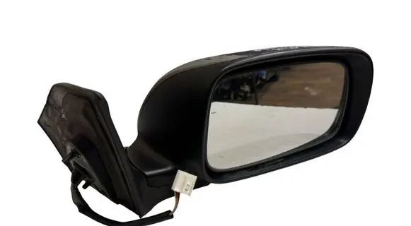 Toyota Avensis T250 Front door electric wing mirror E11015829 E11025829