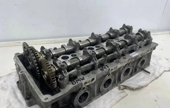 BMW 3 F30 F35 F31 Engine head 781046503