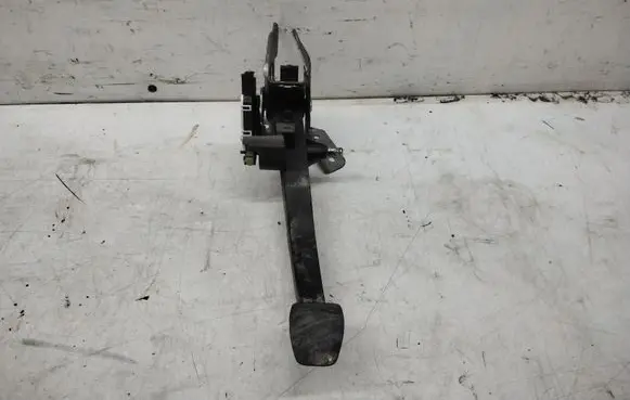 Clutch pedal