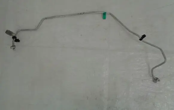 Renault Kadjar Air conditioning (A/C) pipe/hose 924400484R