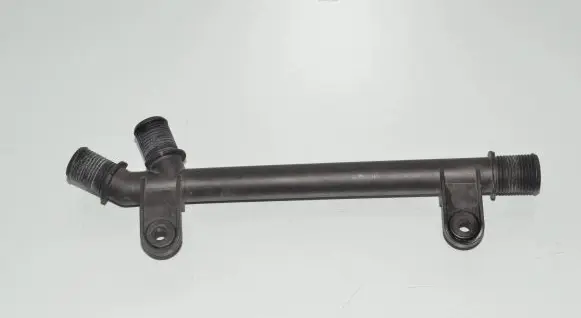 BMW M5 Engine coolant pipe/hose 9231897 64219231897