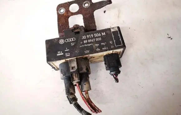 Skoda Fabia Mk1 (6Y) Coolant fan relay 1j0919506m 898967000