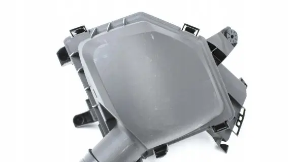 BMW 2 Active Tourer U06 Air filter box 8472015