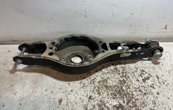 Toyota C-HR I Rear upper control arm/wishbone