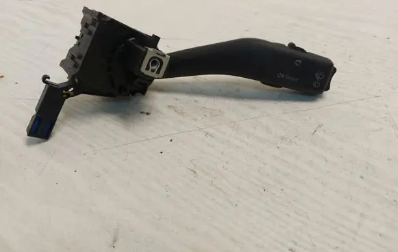 Skoda Octavia Mk2 (1Z) Wiper control stalk 1K0953519A 01203506