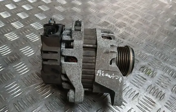 KIA Picanto Generator/alternator 3730004335 2619096 135V70A