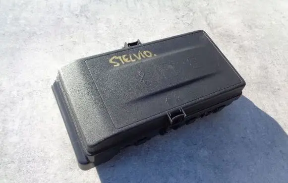 Alfa Romeo Stelvio Fuse box cover 