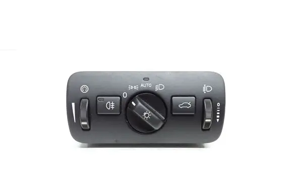 Volvo V40 Light switch 30739425