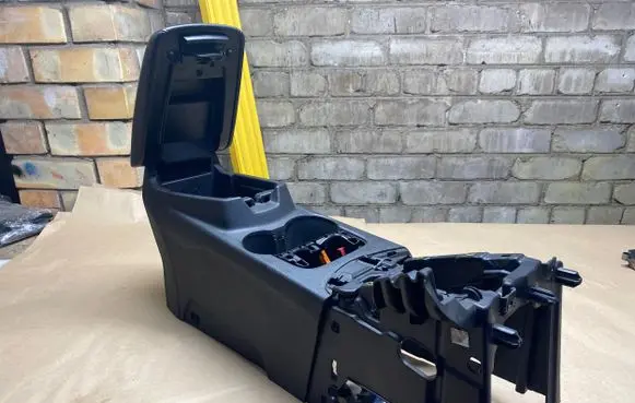 Ford Focus Armrest SD05261024368