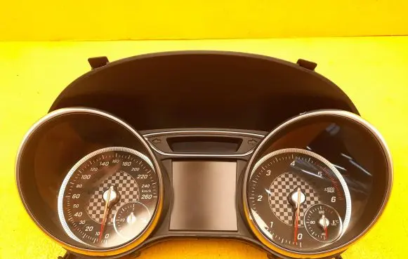Mercedes-Benz A W176 Speedometer (instrument cluster) A1769000105 A1769019302