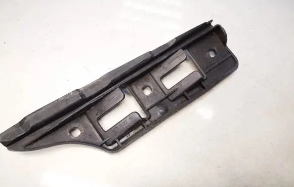 Volkswagen Golf V Front bumper mounting bracket 1k0807184