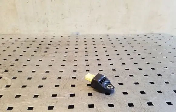 Subaru Outback Airbag deployment crash/impact sensor 98237AJ000
