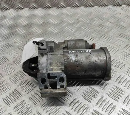 BMW 1 F20 F21 Starter motor 0001172201 8570849