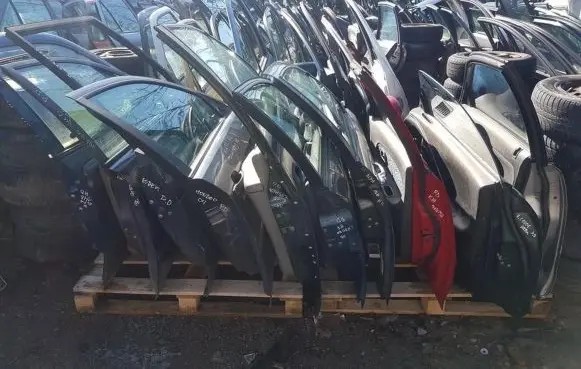 Alfa Romeo 145 - 146 Front door 