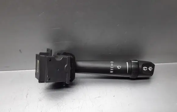 Volvo V70 Wiper control stalk 9452391