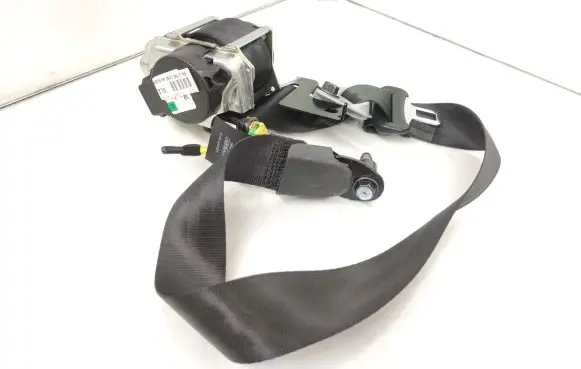 Hyundai Tucson TL Front seatbelt 88820D7000TTX 88820D7000 61559741