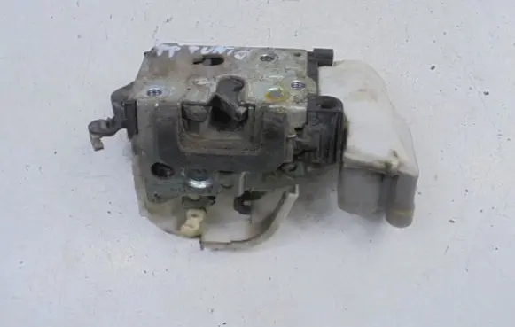 Fiat Punto (188) Front door lock