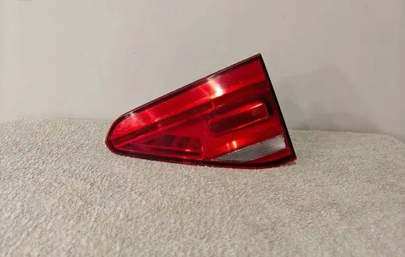 Volkswagen Touran III Tailgate rear/tail lights A055364 11870 11868