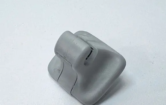 Sun visor clip/hook/bracket