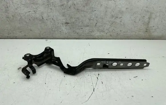 Porsche Macan (95B) Engine bonnet/hood hinges 95B823302