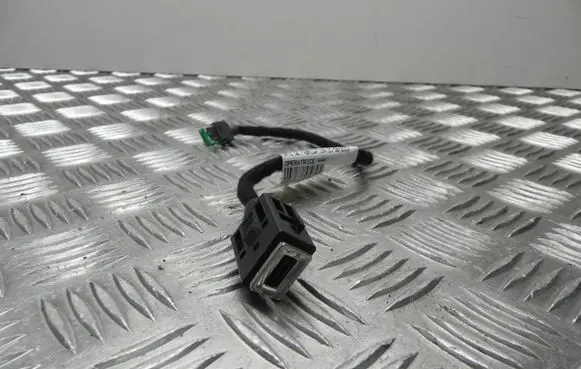 Peugeot 308 EUR ISO radio connector 98060480 T1291