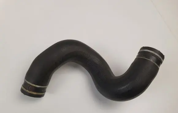 Alfa Romeo Giulietta Engine coolant pipe/hose